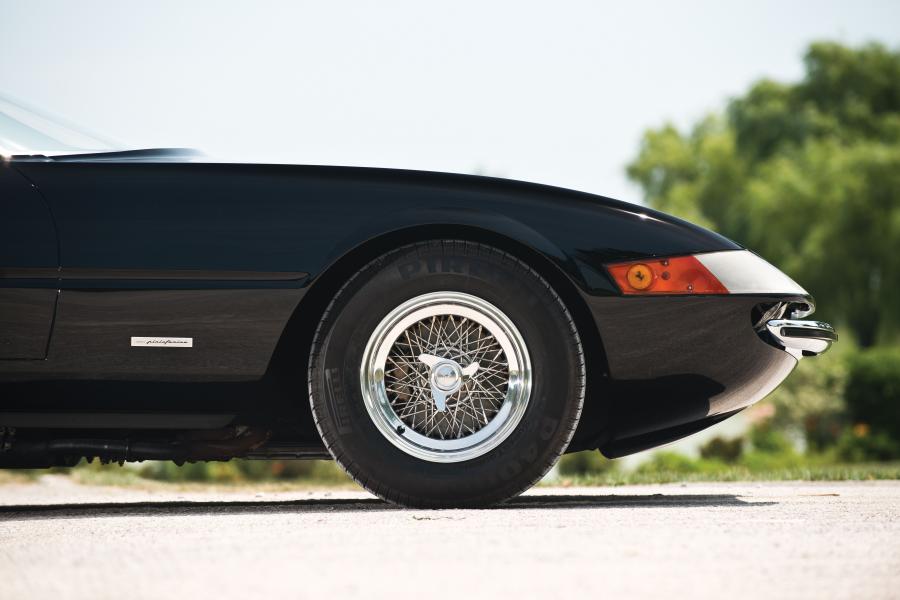  Ferrari 365 GTB/4 Daytona 1973 года  (фото 2 из 26)